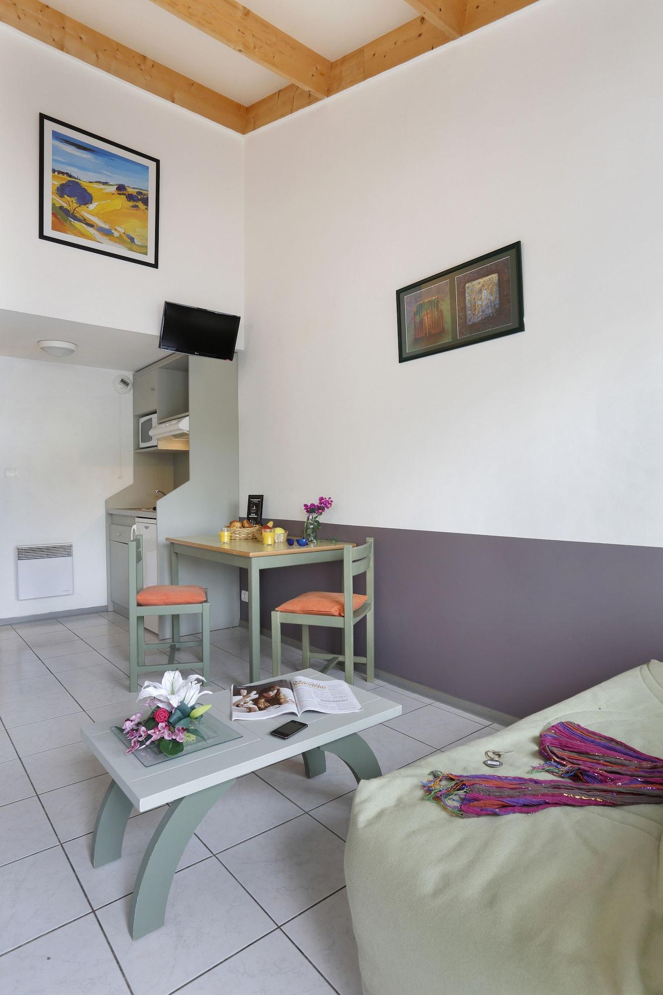 Vacancéole - Résid'Price Merville  Extérieur photo